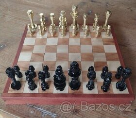 Šachy ze šroubků - 1
