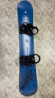 Snowboard CrazyCreek 151cm s vázáním Nidecker