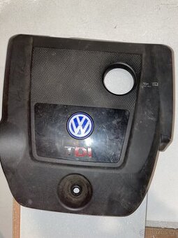 Kryt motoru golf 4