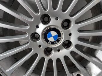 Obutá ALU BMW kola