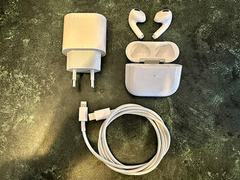 583 Sluchátka bezdrátová Apple AirPods 3.generace