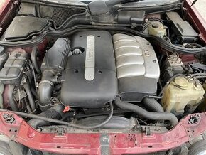 MERCEDES W210 270 CDI KOMPLETNÍ MOTOR 2.7 CDI