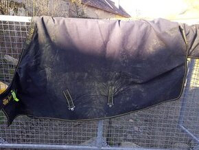 deka Bucas Irish Turnout 300g / 135cm
