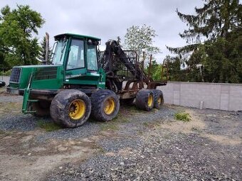Vyvážecí traktor Timberjack 1110D