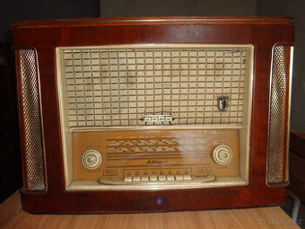 Lampové Rádio