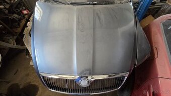 Kapota Škoda Octavia 2 šedá GRAPHITE metalíza 9901