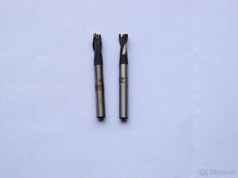 frézy 4x8 nové, nepoužité