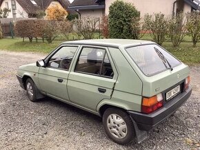 Škoda Favorit 136 L pastelová zeleň