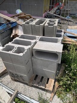 Prodám ztracené bednění šířky 250mm