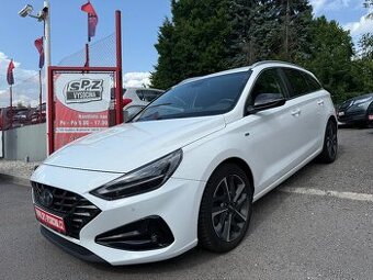 Hyundai i30 1.5 T-GDI MH • 3/2022 • 117kw • Původ ČR • ACC