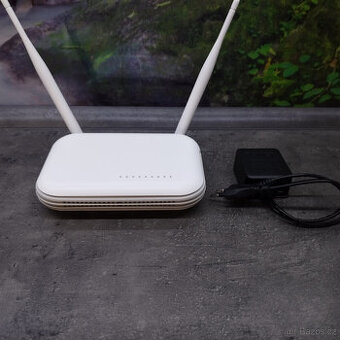 Mini WiFi NVR 4CH 5MP H.265 Onvif