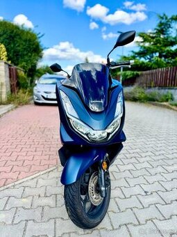 Honda PCX 125 2024 top stav.