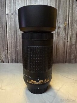 NIKON 70-300 mm f/4,5-6,3 G AF-P DX ED VR objektiv