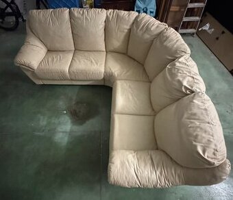 🛋️ Kožená rohová sedačka IKEA