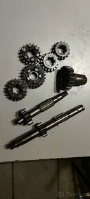 Převodovka na jawu 250