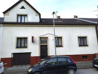 Pronájem vícegen. RD, ul. Jar. Ježka, Č. Budějovice