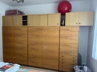 Skříně do ložnice