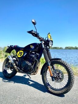 Honda NX 650 Tracker