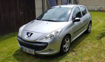 Peugeot 206+ 1.1 44kW benzín