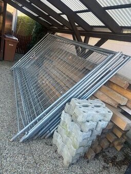 Mobilní stavební ploty