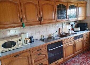 Venkovská dubová kuchyně se spotřebiči,5639