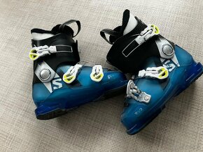 Lyžařské boty 38