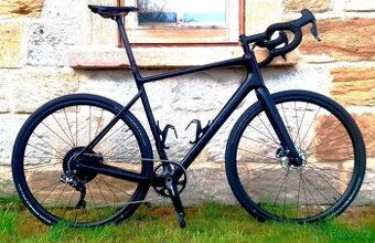 Quint Gravel 58" karbon rám v záruce, Shimano GRX RX810 Di2