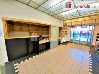 K pronájmu, komerční prostor v pasáži, Náměstí Přemysla Otak