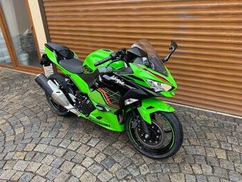 Kawasaki Ninja 400