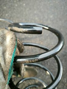 Přední pružiny Octavia 3