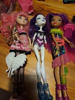 Panenky monster high a různé