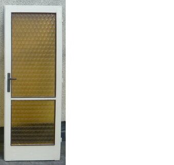 Prosklené bílé dveře šířky 80 cm - levé