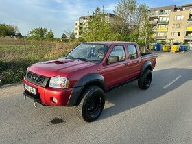 Nissan Navara 2,7 TDi 92kw, ČR, nová STK 