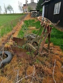 Staré zemědělské stroje - 1