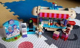 Lego Friends 41129 Dodávka s párky v rohlíku v zábavním park