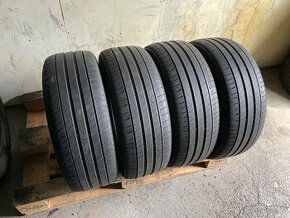 LETNI pneu Michelin 215/55/16 celá sada