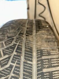 Prodam pneu zimni hankook 215/50 R17 - 1