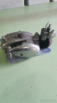 Motor Jawa 50 po GO cestovní úprava