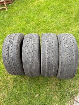Prodám letní pneu Barum Vanis 2 215/65 R16 C