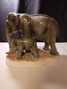 Porcelánová soška sloni - Hertwig