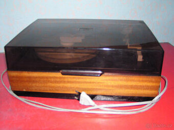 Stereogramofon HC09