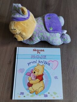 Kniha pro miminko s hrajícím medvídkem Pú