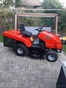 Zahradní traktor trakturek CR Seco 2válec 24HP
