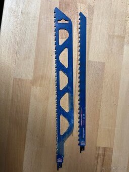 Bosch S 2243 HM a S2041HM - 1