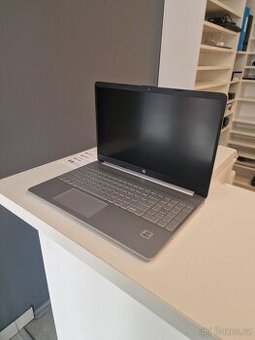 HP Laptop 15s-fq1901nc