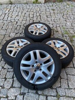 Letní sada kol na Volkswagen Sharan 215/55ZR16 97W