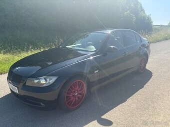 BMW e90 330D