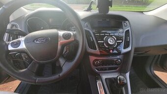 Focus III 1.6 77kw 2012 Titanium Combi