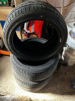 Sava intensa uhp 205/45 R16