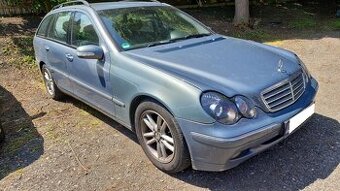 Mercedes -Benz C220 CDI 2.2 105kw rok-2004